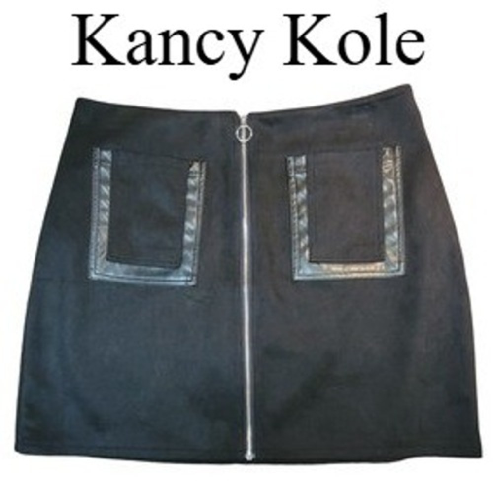 Kancy‎ Kole Black Faux Suede Mini Skirt Front Zip Faux Leather Trim Pockets XL